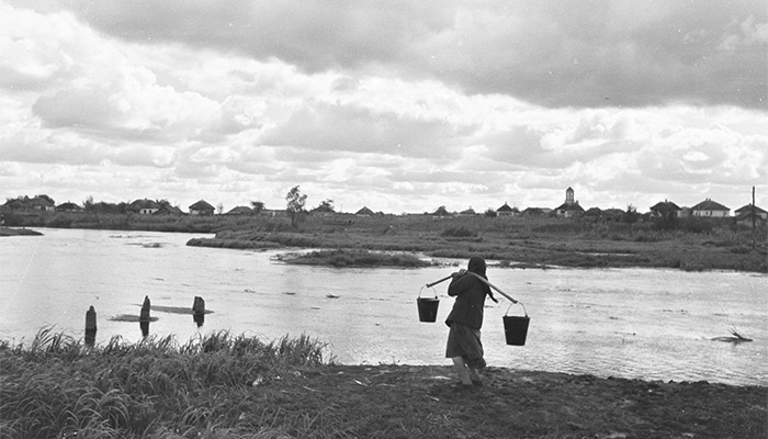 O SIGNO DE AQUÁRIO E SEUS ASCENDENTES - Aquário ascendentes Peixes - A imagem representa uma mulher carregando água para aqueles que dela necessitam!